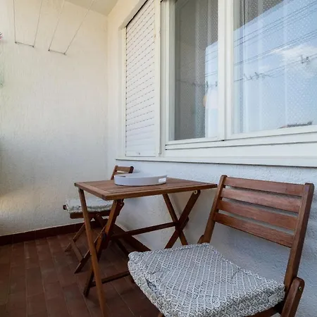Apartman Khaleesi With Sea View