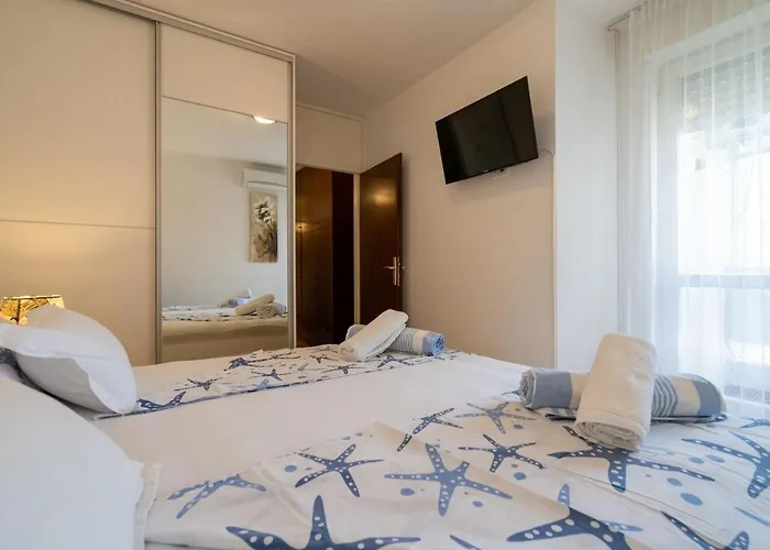 Khaleesi With Sea View Apartment *