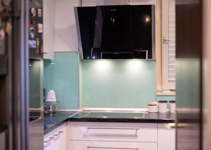 Khaleesi With Sea View